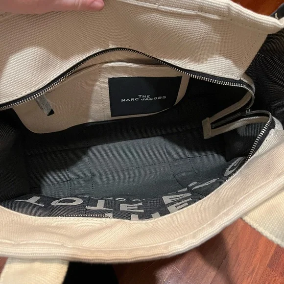 Marc Jacobs Beige Tote Bag